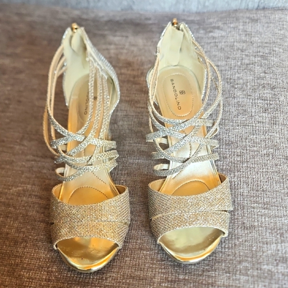 Bandolino Women's Silver Strappy Heels